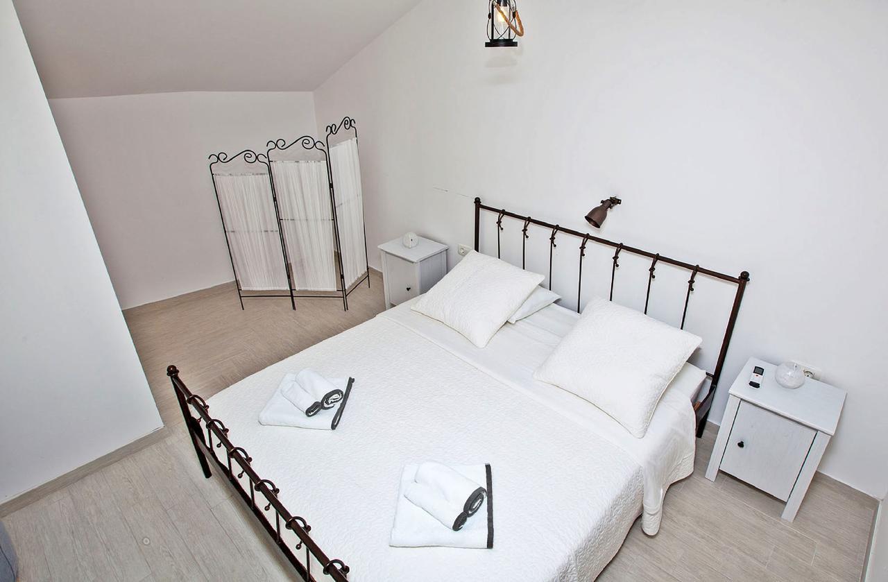 Apartments Roses Stobreč Kültér fotó